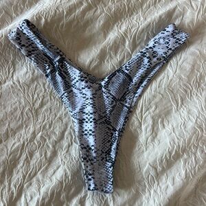 zaful snake skin bikini bottom